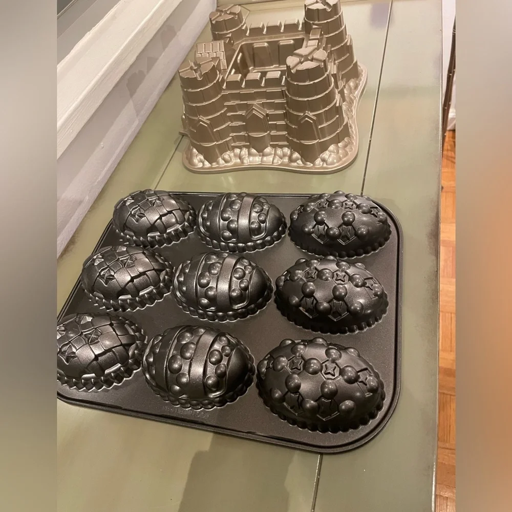 Williams and Sonoma Baking Trays